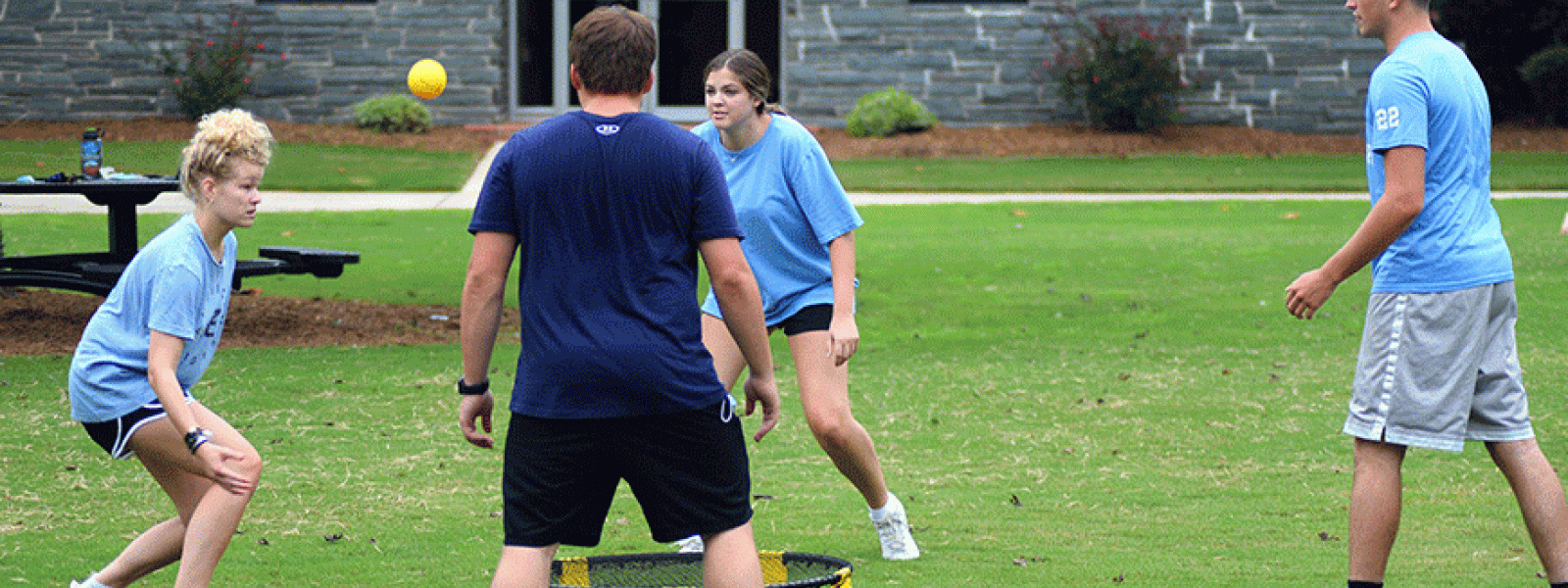 Spikeball in The Quad brought students together on Welcome Weekend.