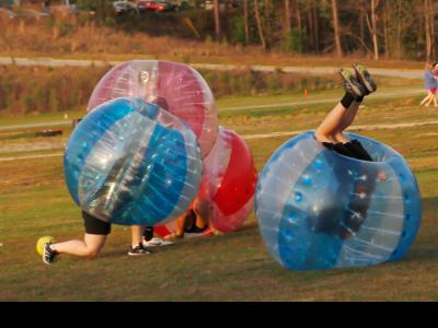 CIU students play Bubble-Ball. 